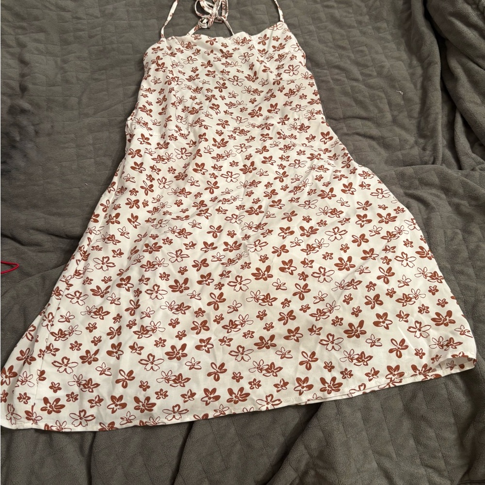 Kendall & Kylie Floral Dress in Cream and Brown